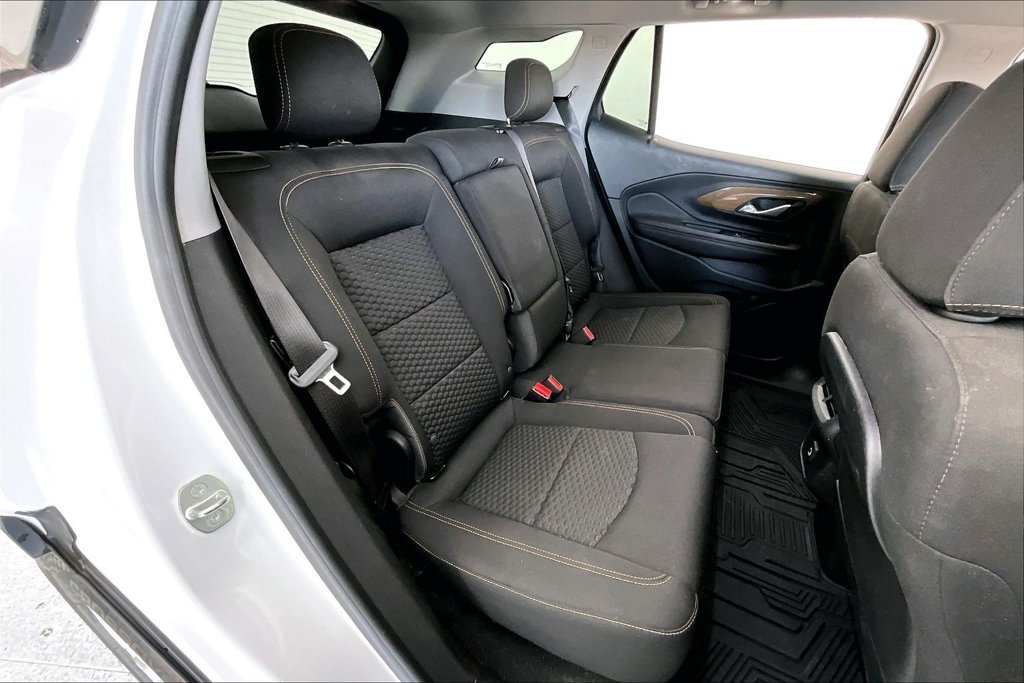 Used 2020 GMC Terrain SLE FWD image 34