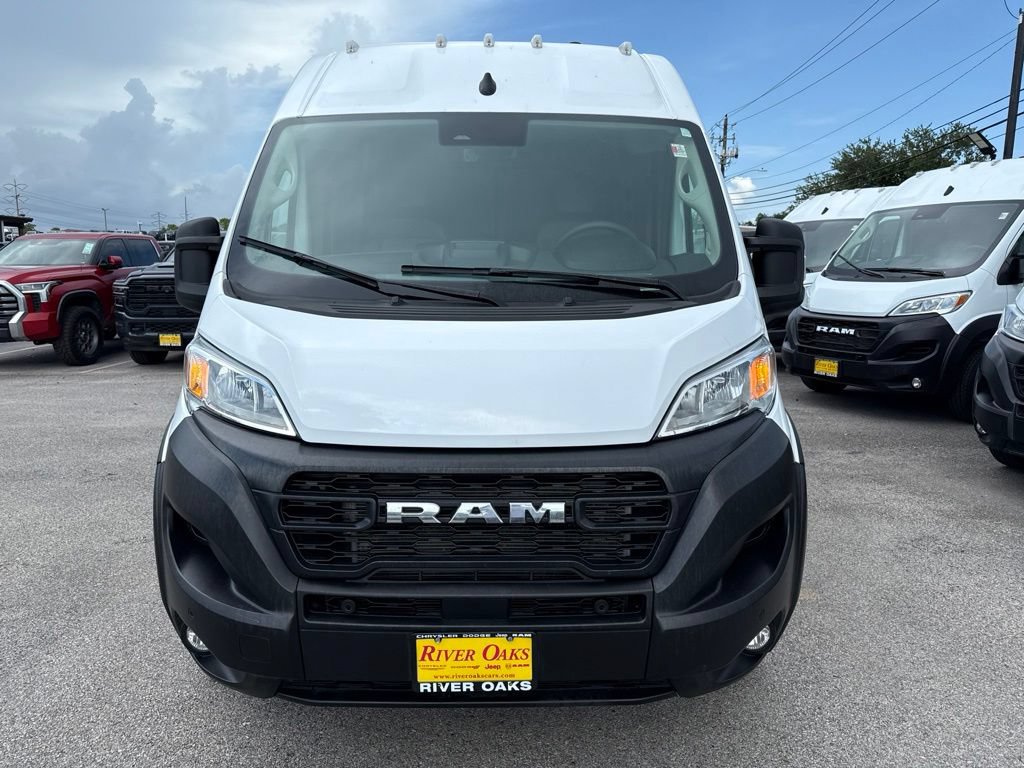 Used 2026 RAM ProMaster 2500 w/ Safety Group FWD image 2