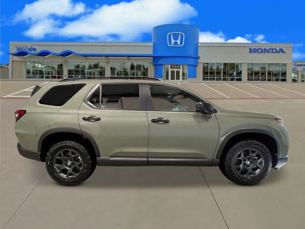 New 2026 Honda Pilot TrailSport image 8