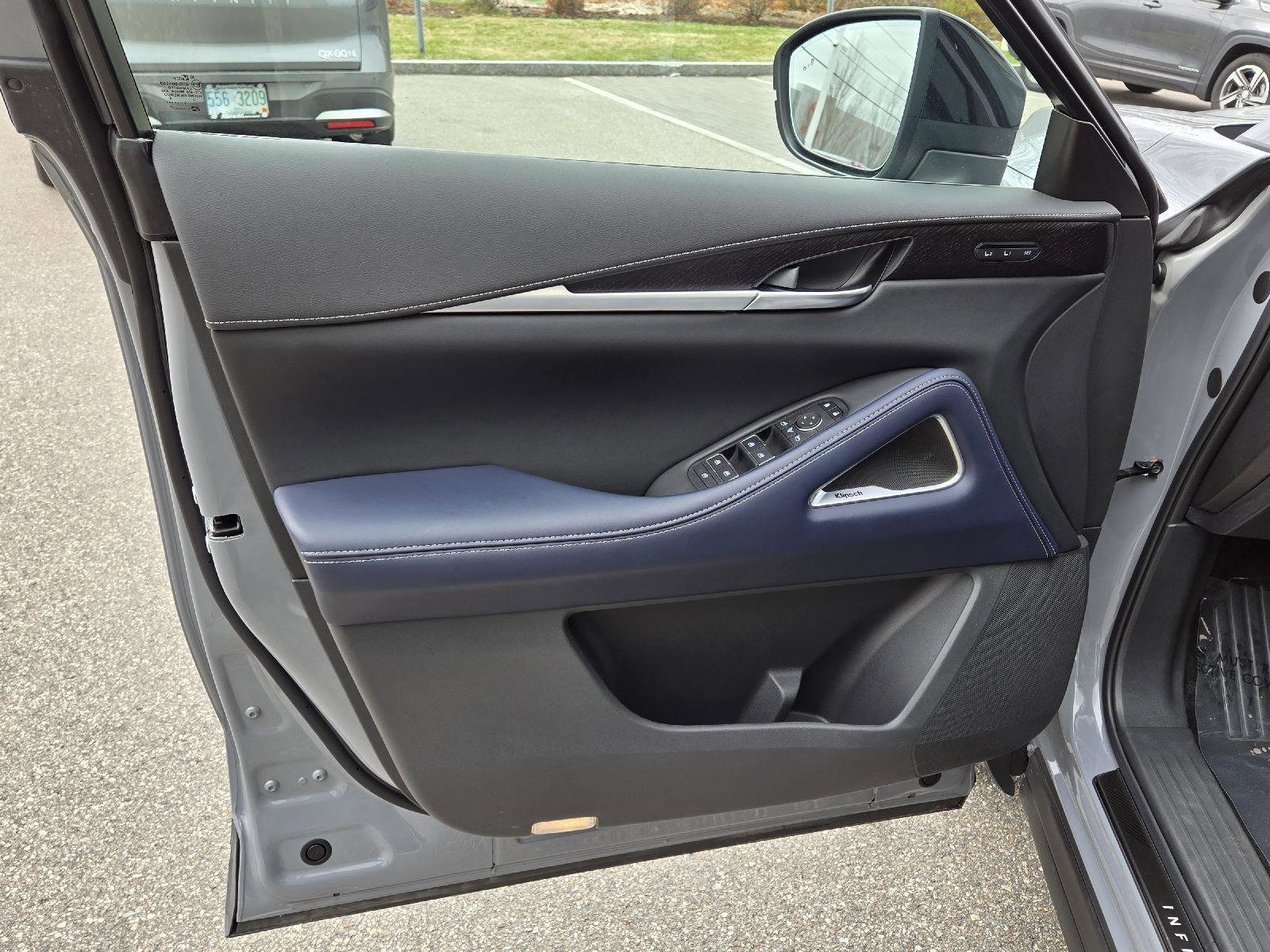 Certified 2026 INFINITI QX60 Sport w/ Dark Cargo Package image 8