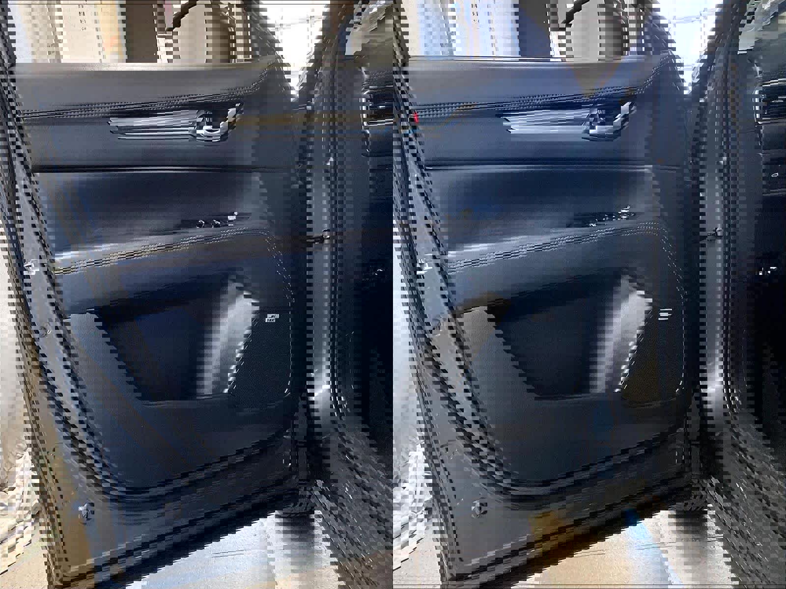 Used 2023 MAZDA CX-5 AWD 2.5 S w/ Premium Plus Pkg image 9