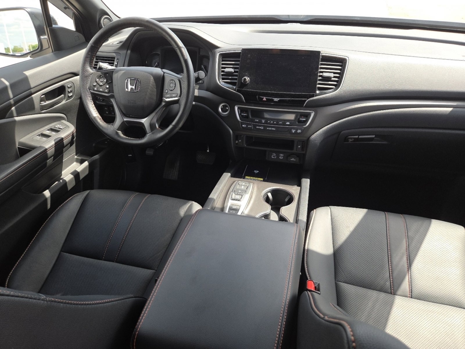 Used 2024 Honda Passport TrailSport image 26
