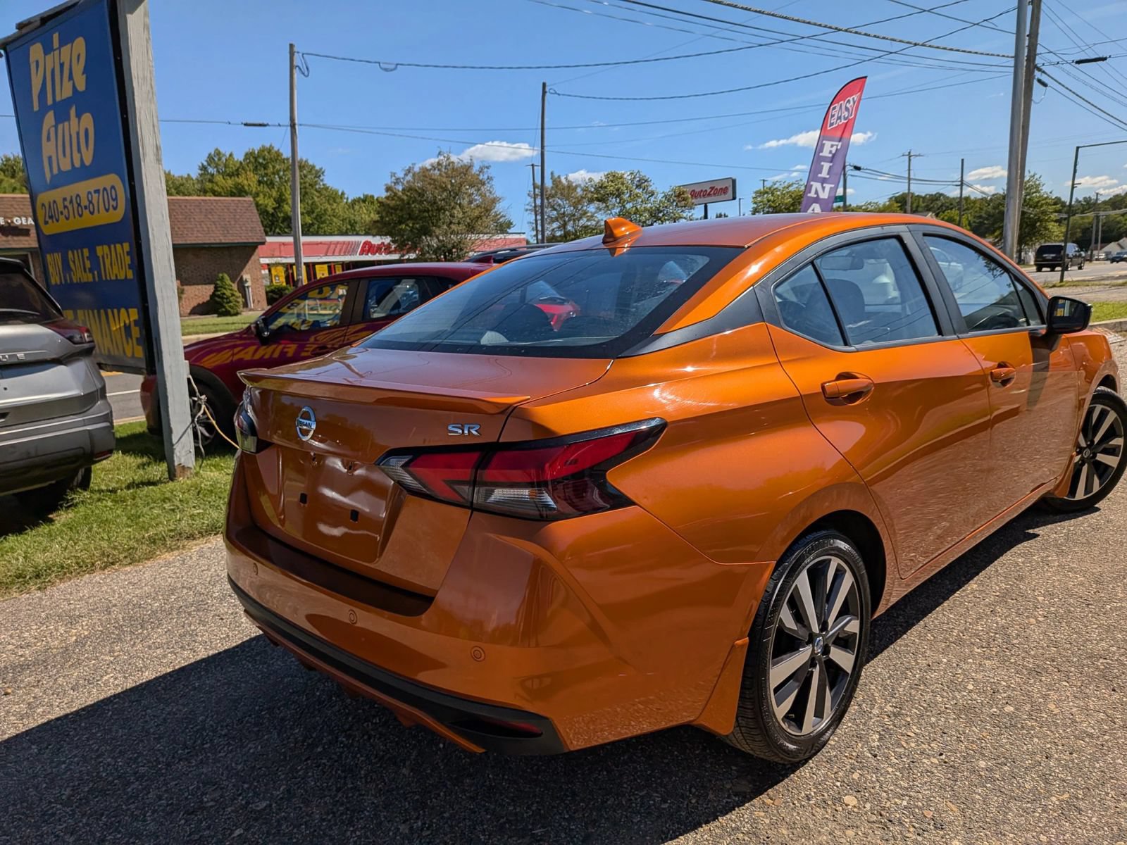 Used 2021 Nissan Versa SR w/ Convenience Package FWD image 6