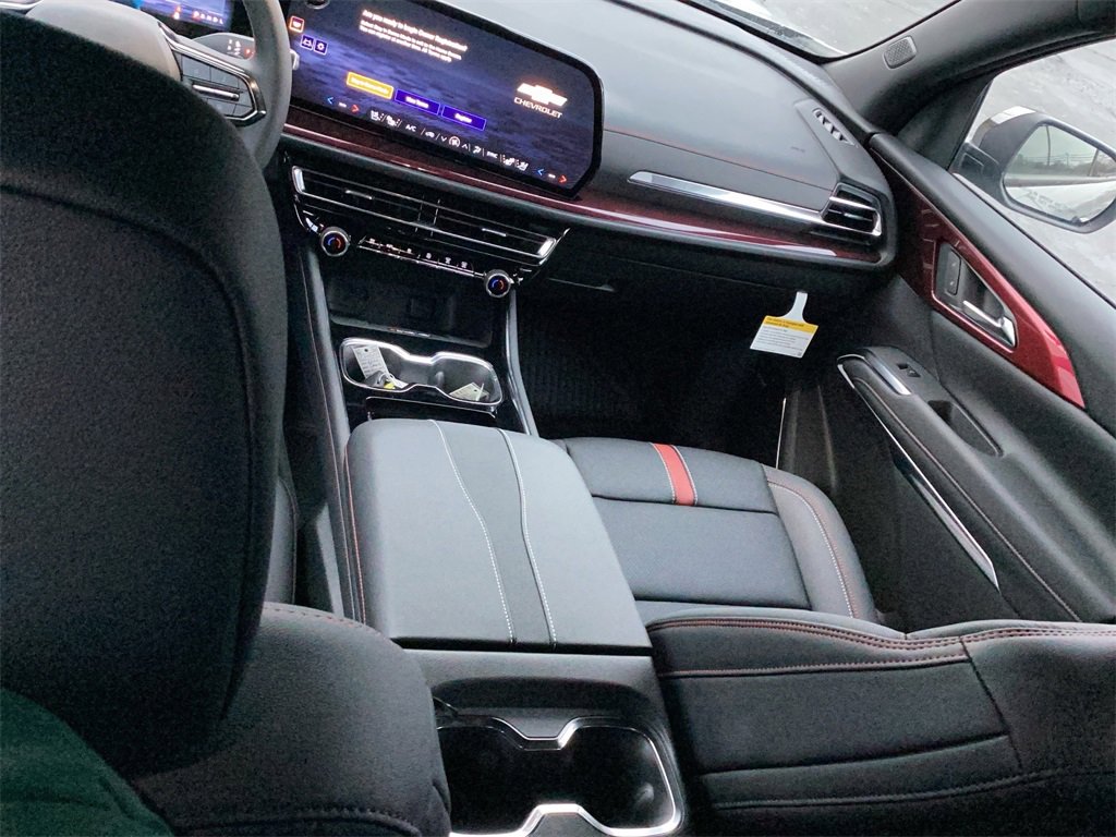 New 2026 Chevrolet Traverse RS w/ LPO, Floor Liner Package image 15