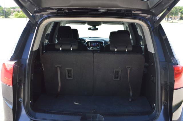 Used 2017 GMC Acadia SLE w/ Driver Alert Package I FWD image 22