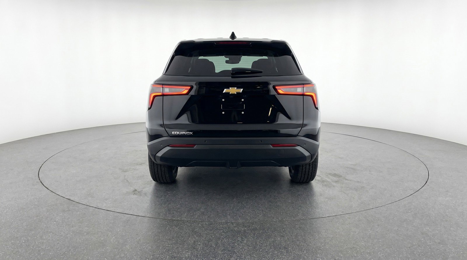 Used 2025 Chevrolet Equinox LT FWD image 7