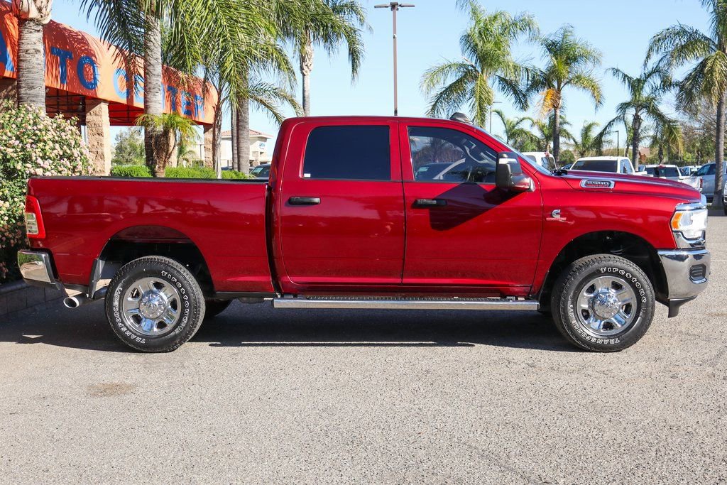 Used 2024 RAM 2500 Tradesman w/ Chrome Appearance Group image 10