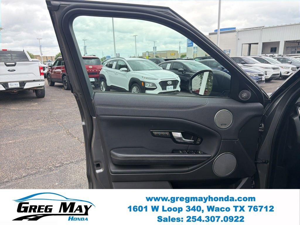 Used 2017 Land Rover Range Rover Evoque SE Premium AWD/4WD image 9