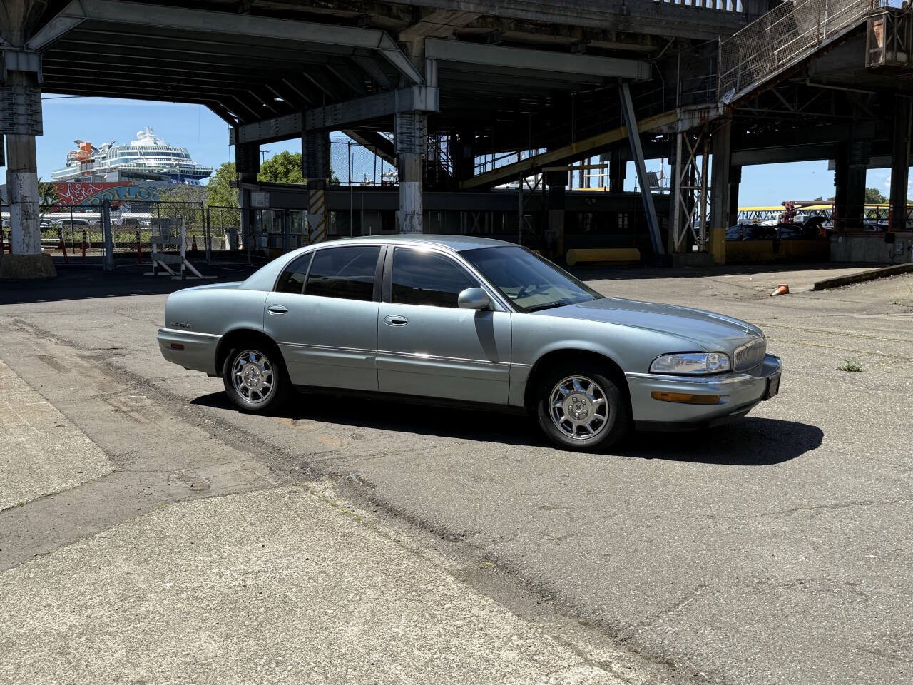 Used 2004 Buick Park Avenue w/ Prestige Feature Package FWD image 13