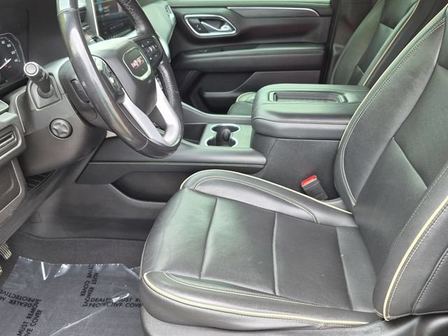 Certified 2021 GMC Yukon XL SLT w/ SLT Premium Package AWD/4WD image 18