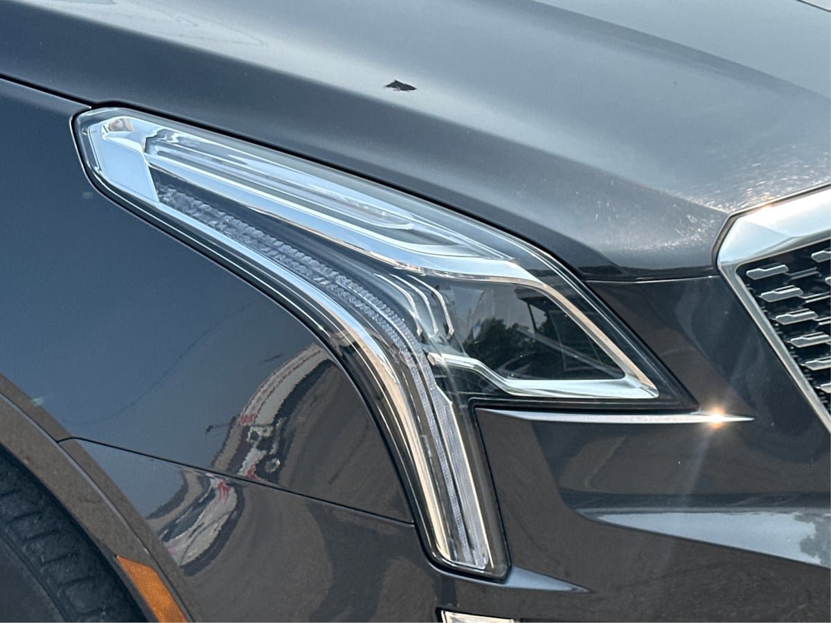 Used 2020 Cadillac XT5 Premium Luxury FWD image 29