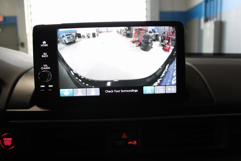 Used 2025 Honda Pilot Touring image 29