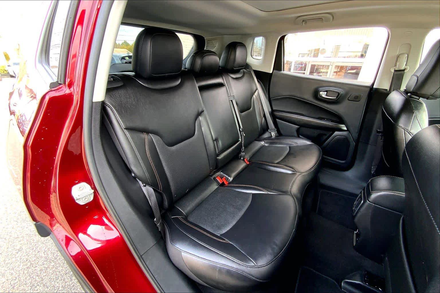 Used 2021 Jeep Compass Limited w/ Sun and Sound Group image 20