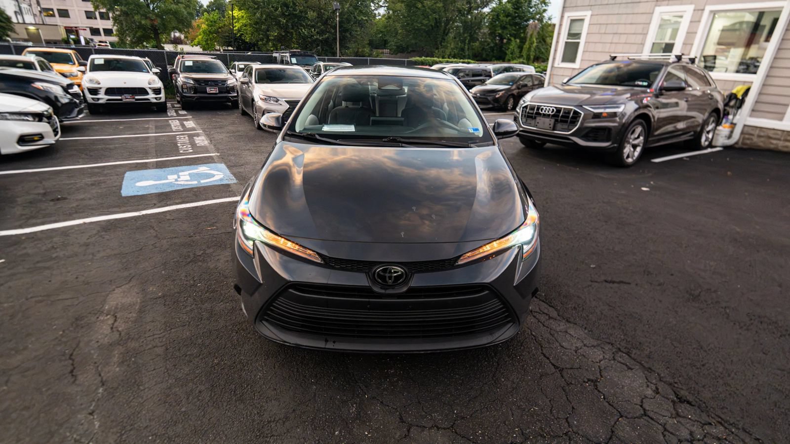Used 2024 Toyota Corolla LE FWD image 8