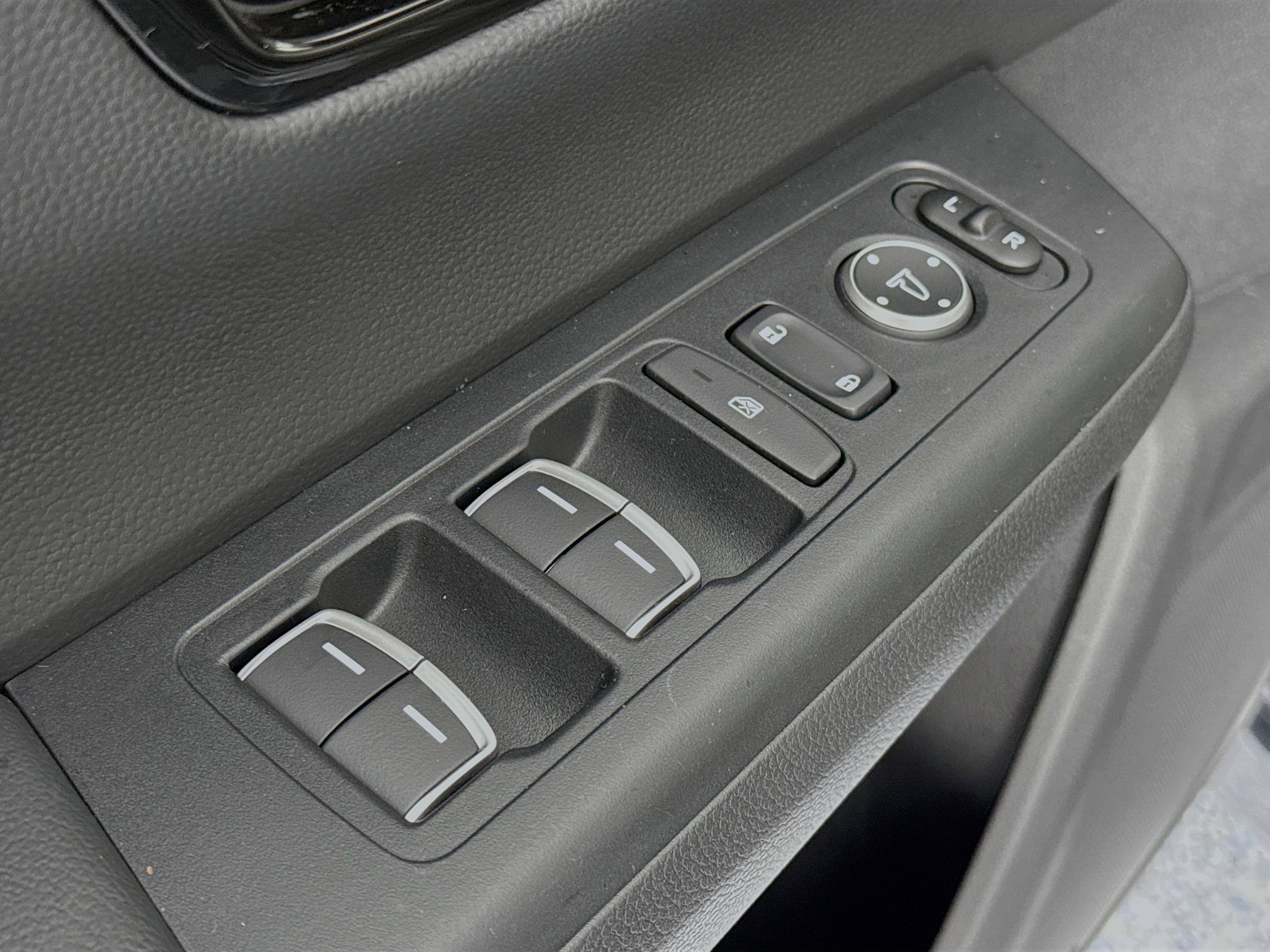 Certified 2023 Honda CR-V Sport Touring image 18