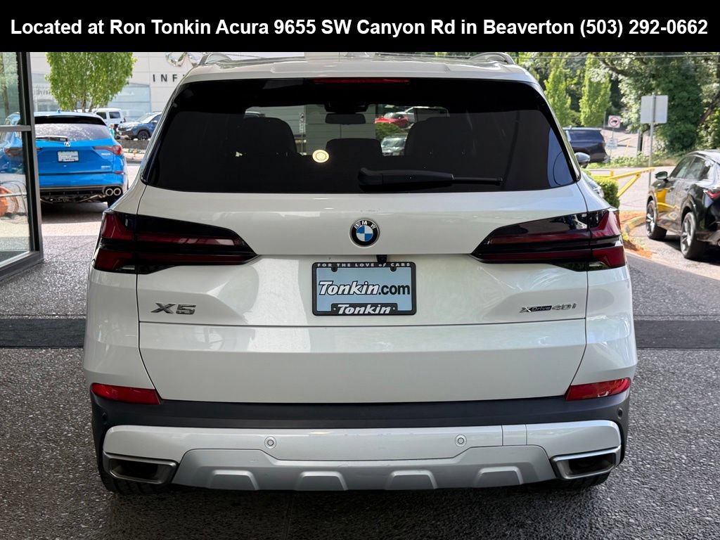 Used 2024 BMW X5 xDrive40i AWD/4WD image 6