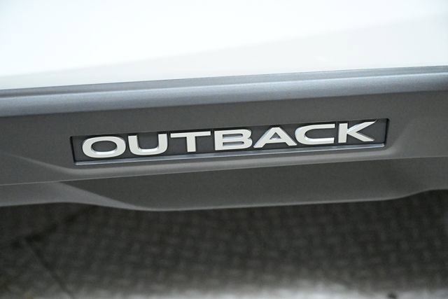 Certified 2025 Subaru Outback Limited image 15