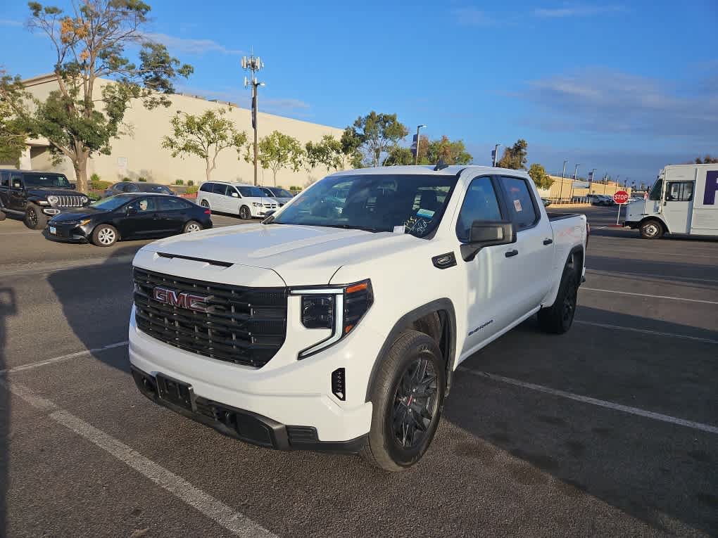 Used 2025 GMC Sierra 1500 Pro w/ Graphite Edition AWD/4WD image 1