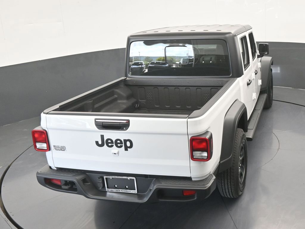 New 2026 Jeep Gladiator Sport AWD/4WD image 40
