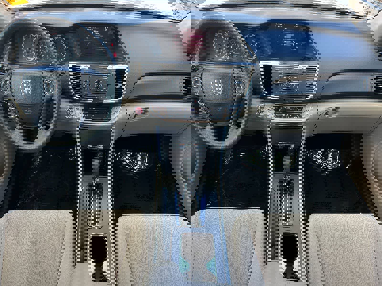 Used 2015 Honda Accord EX image 4