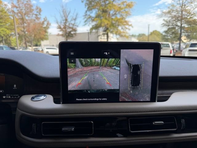 Used 2020 Lincoln Aviator Reserve w/ Equipment Group 201A image 9