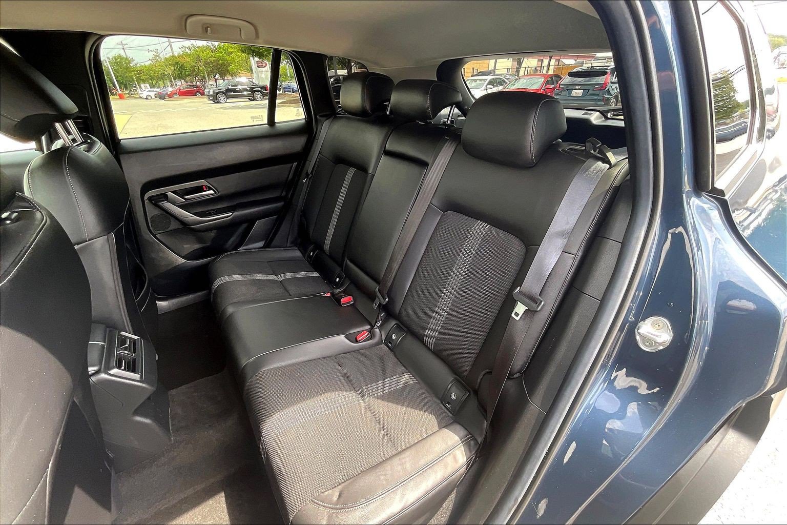 Used 2025 MAZDA CX-50 AWD 2.5 S w/ Preferred Package image 29
