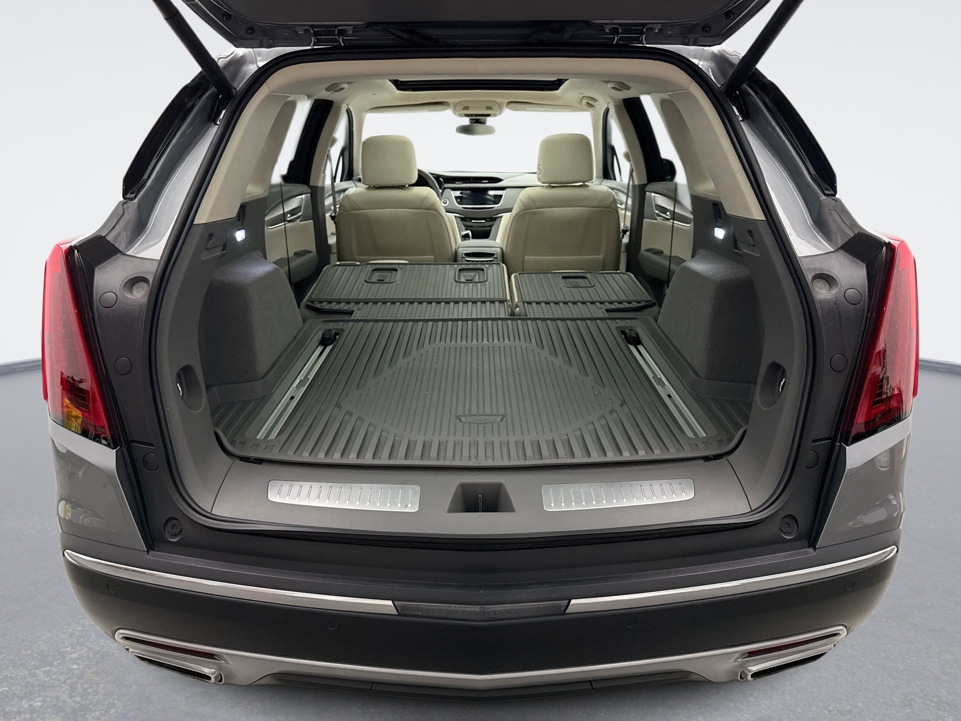 Used 2024 Cadillac XT5 Premium Luxury FWD image 23