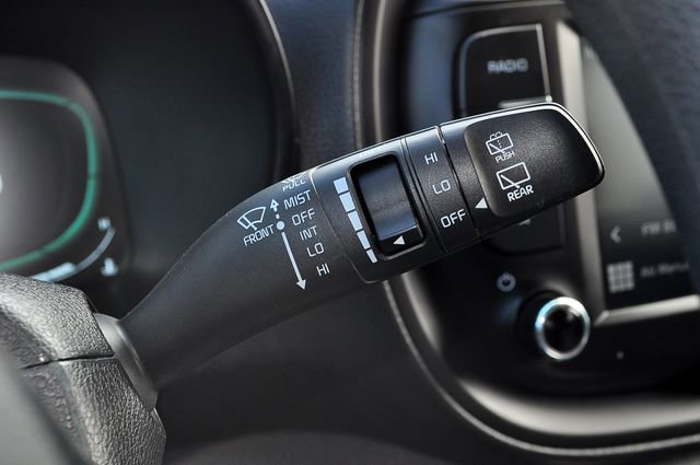 Used 2023 Kia Soul LX w/ LX Technology Package image 33