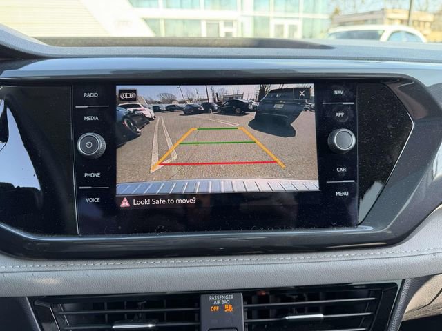 Used 2023 Volkswagen Taos SEL image 25