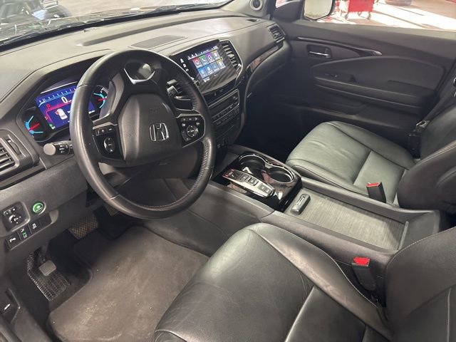 Used 2021 Honda Pilot Touring image 14