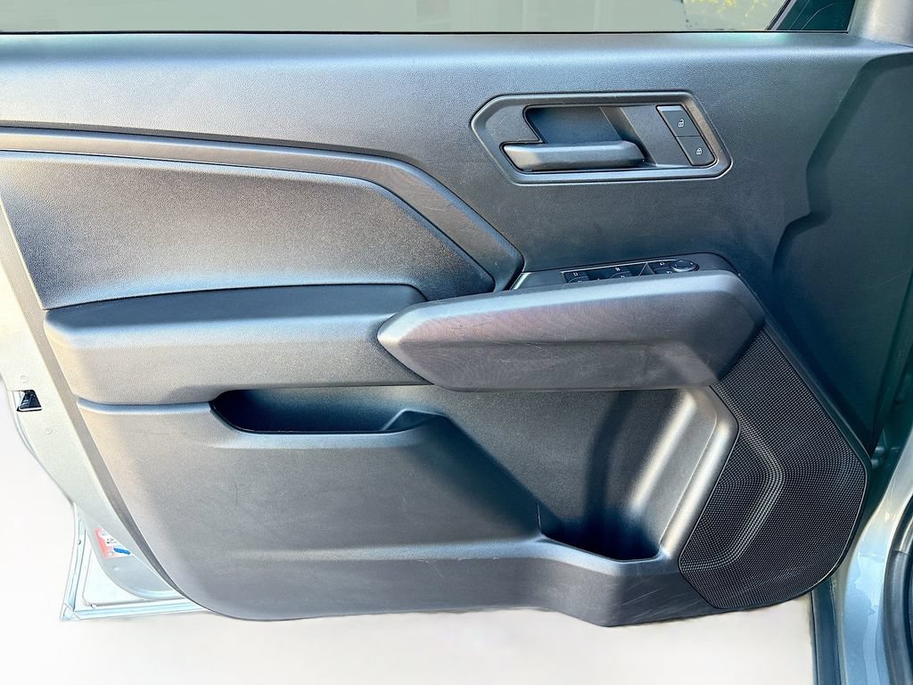 Used 2025 Chevrolet Colorado Trail Boss AWD/4WD image 23