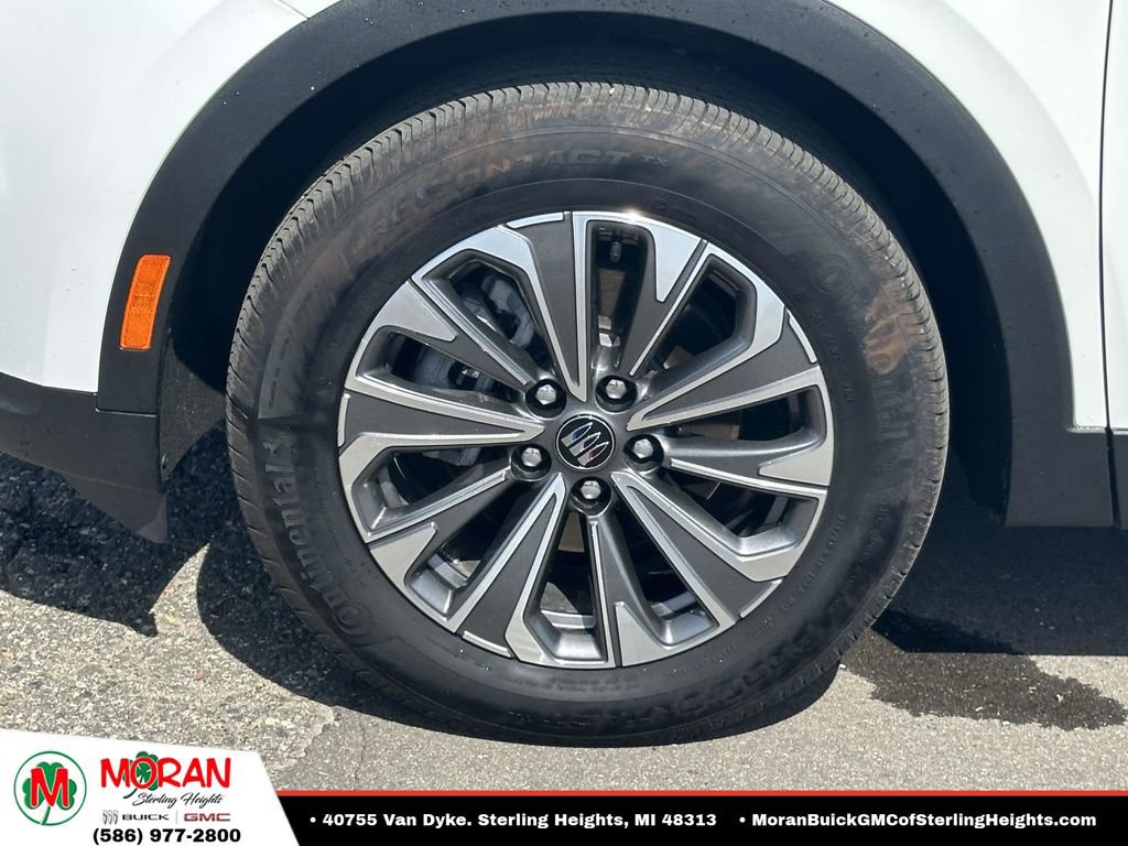 Used 2024 Buick Envision Preferred AWD/4WD image 9