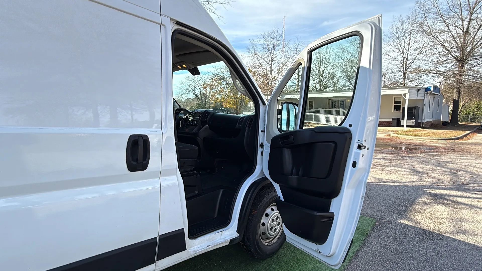 Used 2021 RAM ProMaster 2500 FWD image 21