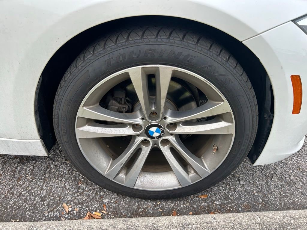 Used 2018 BMW 328d Sedan w/ Convenience Package RWD image 10