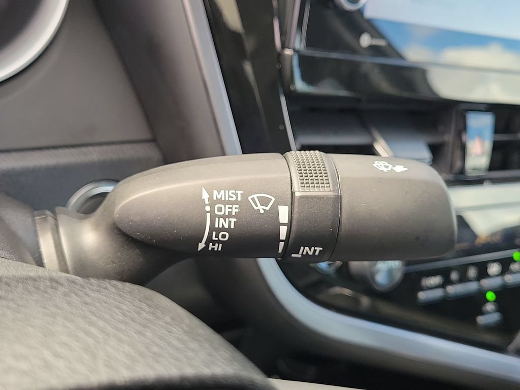 Certified 2023 Toyota Camry XLE FWD image 12