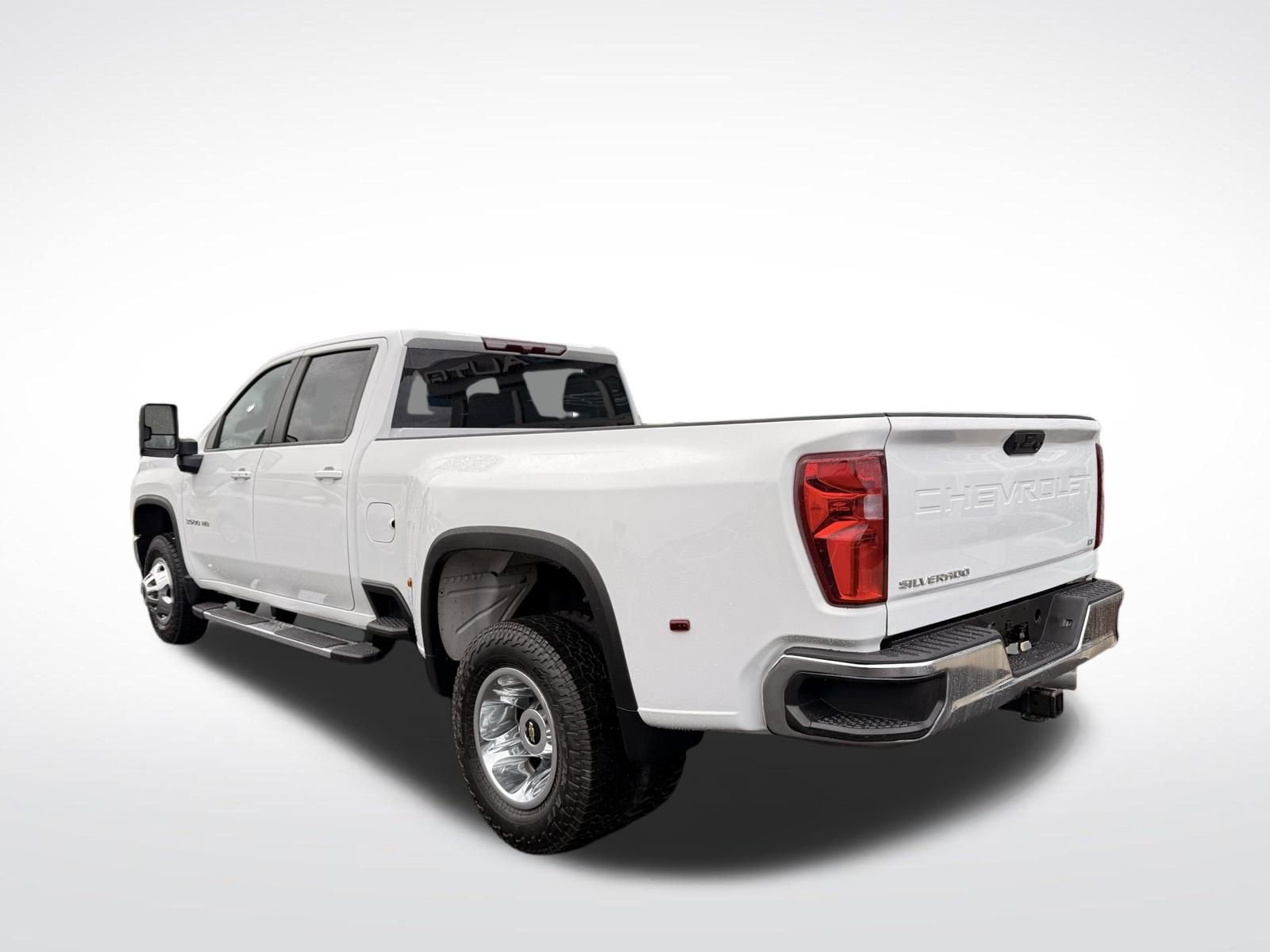 Used 2023 Chevrolet Silverado 3500 LT w/ Convenience Package image 8