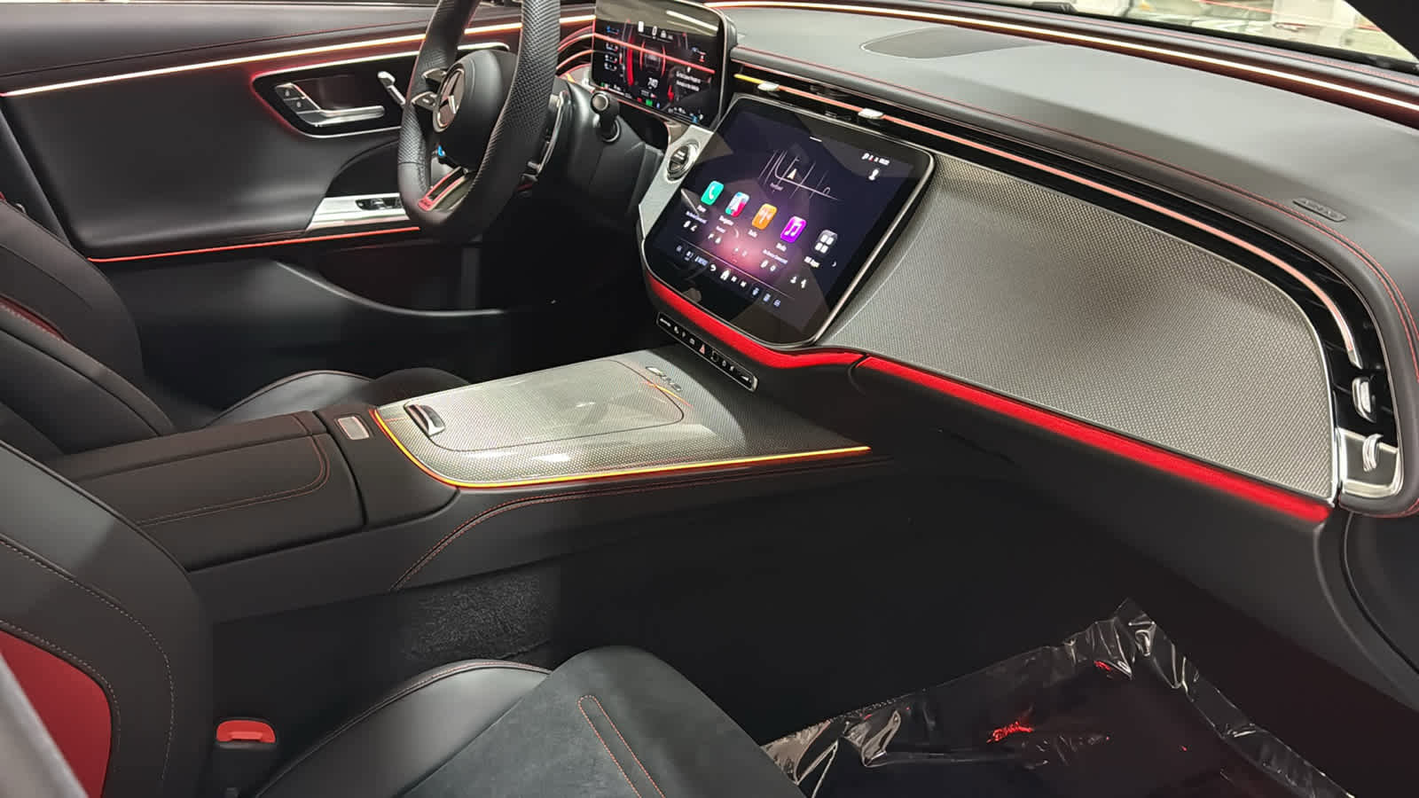 New 2026 Mercedes-Benz E 53 AMG e 4MATIC Sedan image 38