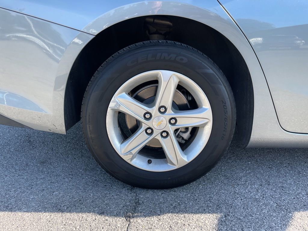 Used 2024 Chevrolet Malibu LT FWD image 51