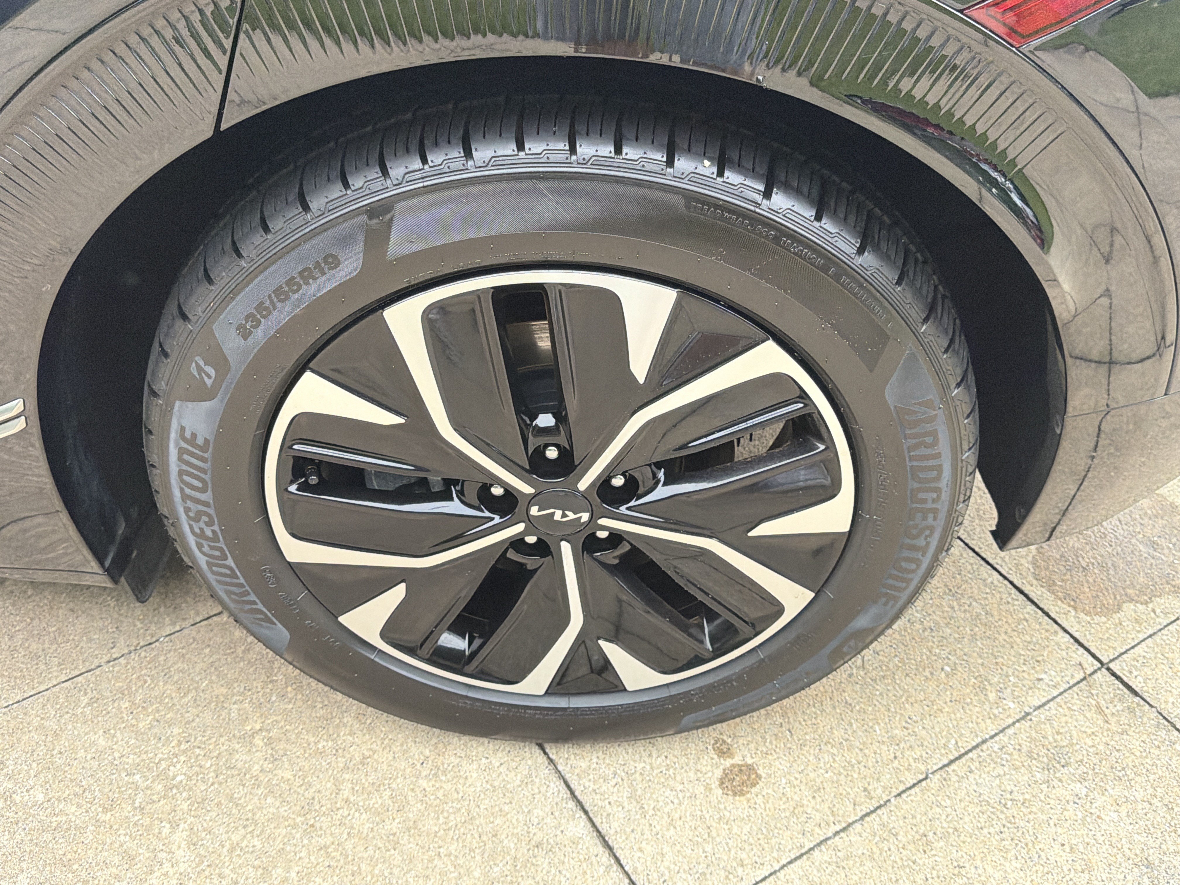 Used 2022 Kia EV6 Wind AWD/4WD image 20