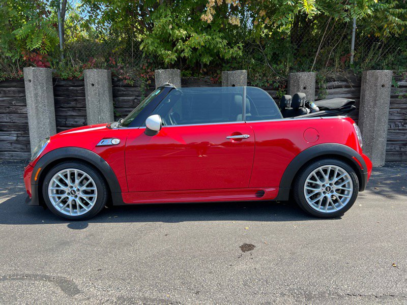 Used 2013 MINI Cooper S image 6