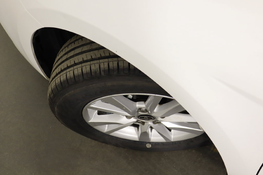 Used 2025 Toyota Camry LE FWD image 41