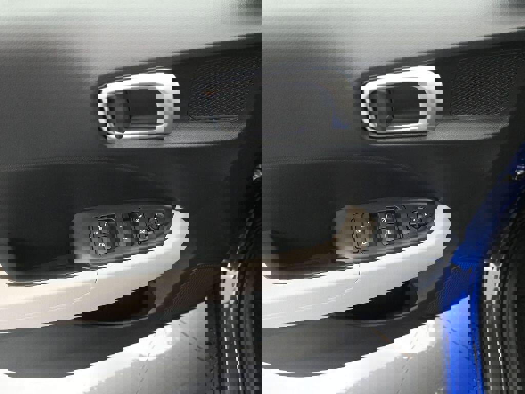 New 2026 Hyundai Venue SEL image 28