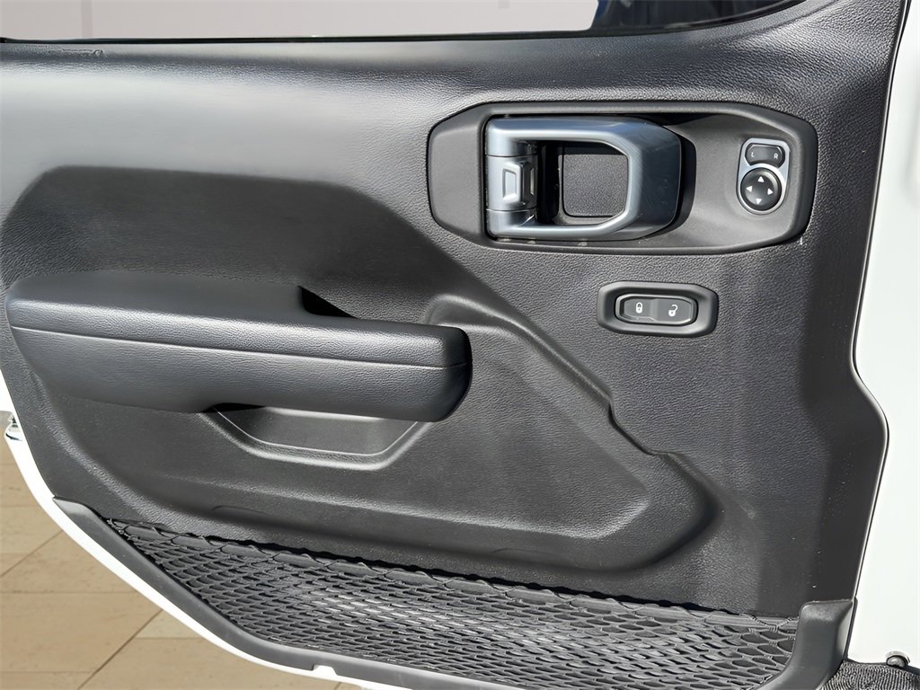 Used 2024 Jeep Gladiator Sport image 24