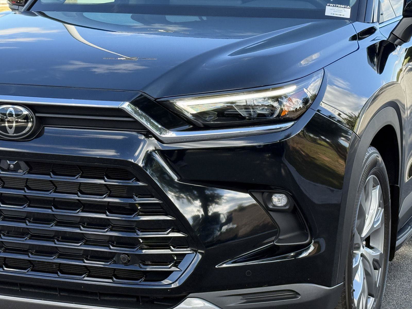 Used 2024 Toyota Grand Highlander FWD image 10
