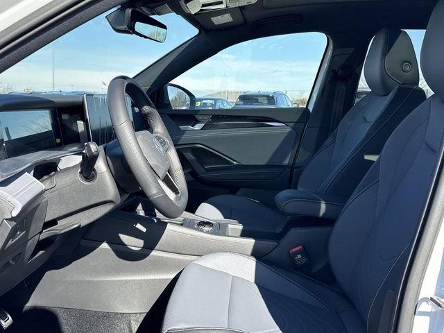 New 2026 Volkswagen Tiguan SE R-Line image 11