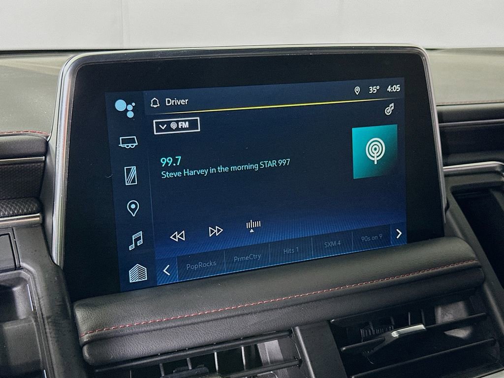 Used 2022 Chevrolet Suburban RST w/ Sport Performance Package image 30