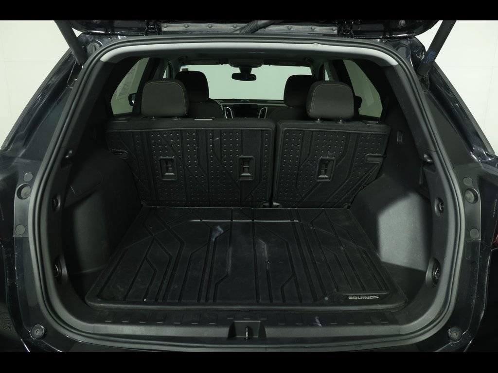 Used 2023 Chevrolet Equinox LT AWD/4WD image 13
