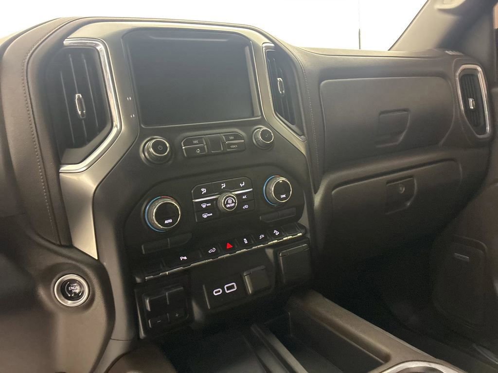 Used 2022 Chevrolet Silverado 1500 LTZ image 16