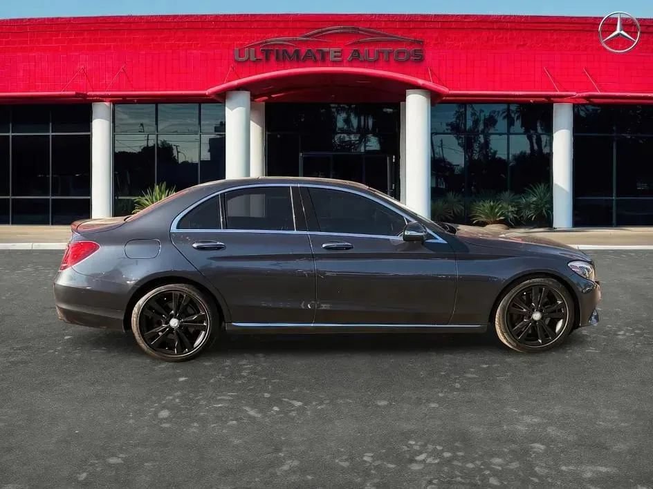 Used 2015 Mercedes-Benz C 300 Sedan image 5