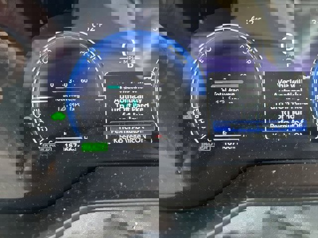 Used 2025 Toyota Sienna XSE image 7